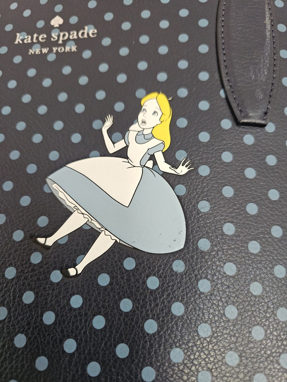 Kate Spade X Disney - Alice in Wonderland Tote Bag & Wristlet Matching Set - Picture 4 of 14